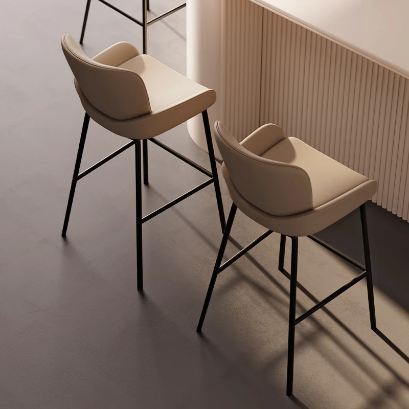 Outdoor Furniture Italian - เก้าอี้บาร์สไตล์นอร์ดิกสำหรับใช้งานกลางแจ้ง เฟอร์นิเจอร์มินิมอล เหล็กดัด งานศิลป์หรูหรา เก้าอี้บาร์ครัวสไตล์อินดัสเทรียล ดีไซน์อิตาลี