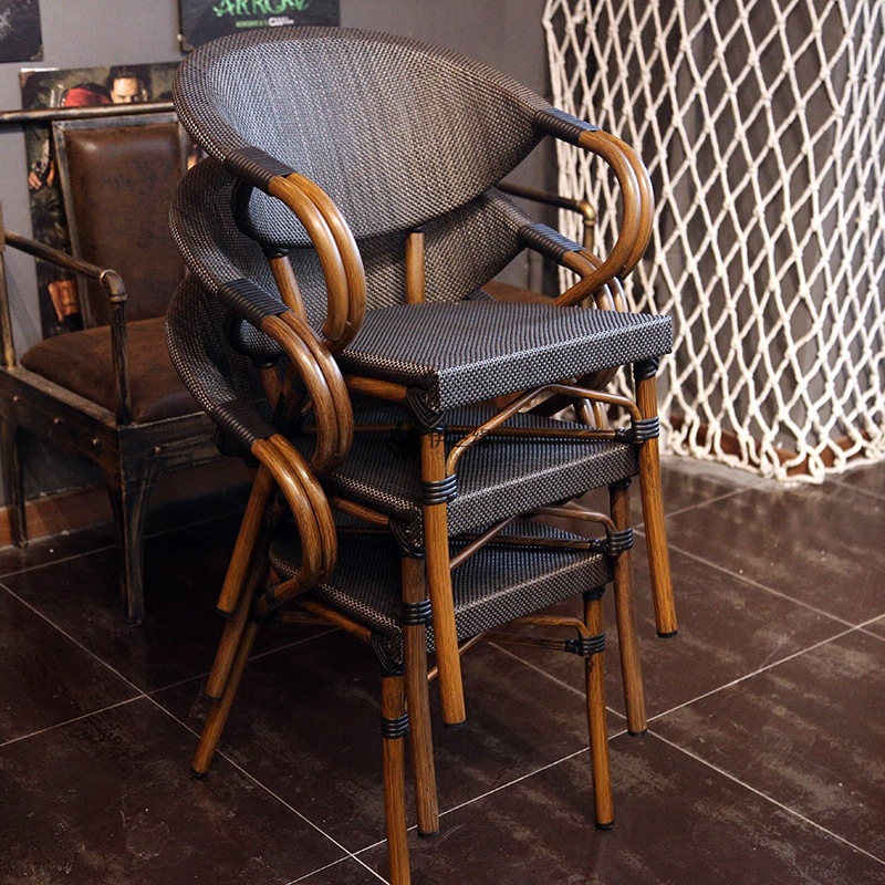 ชุดโต๊ะและเก้าอี้กลางแจ้งแบบโม - Outdoor Furniture Table And Chairs บทวิจารณ์และราคา